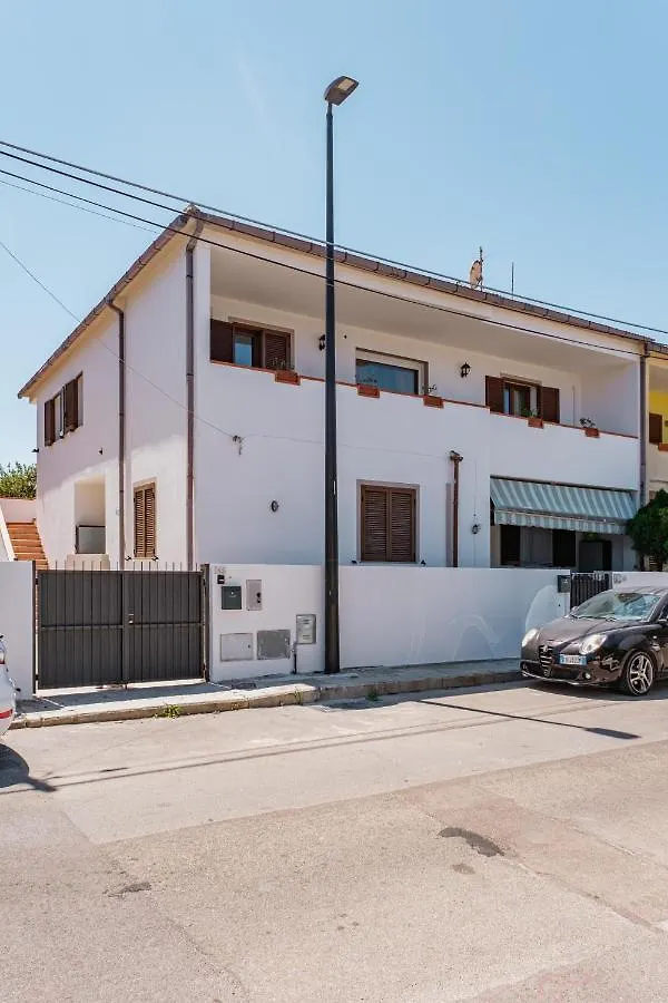 Guest house As 10 House Hotel Olbia Italy