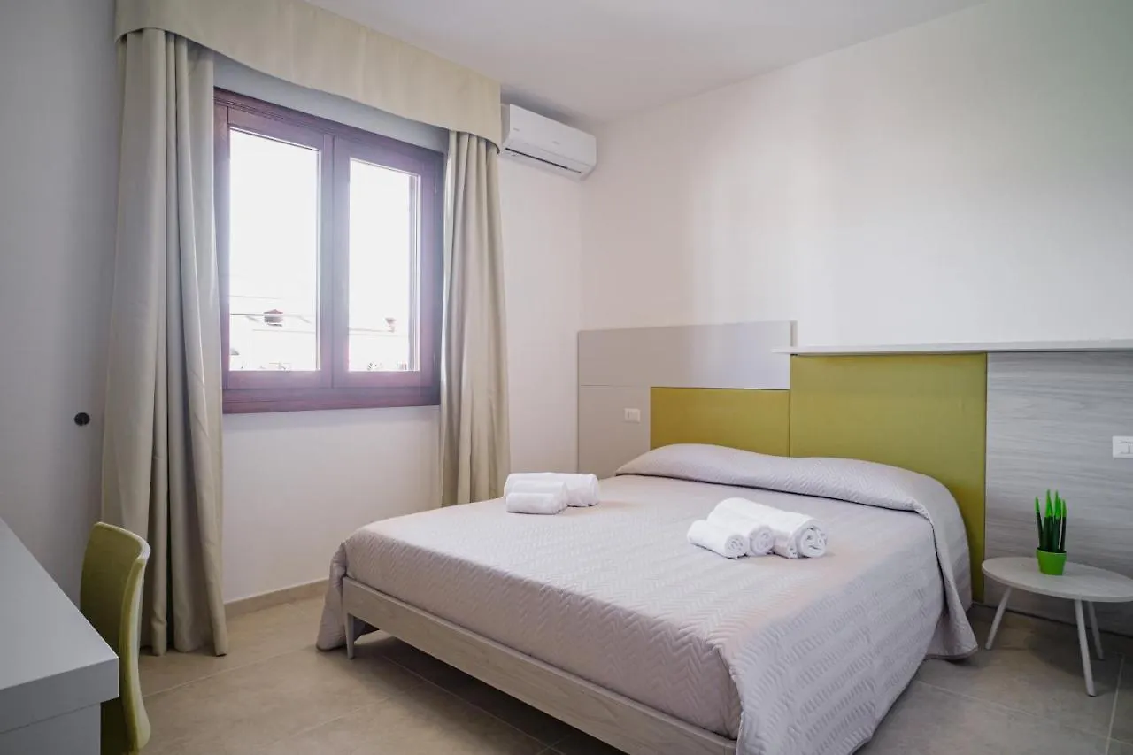 As 10 House Hotel Olbia