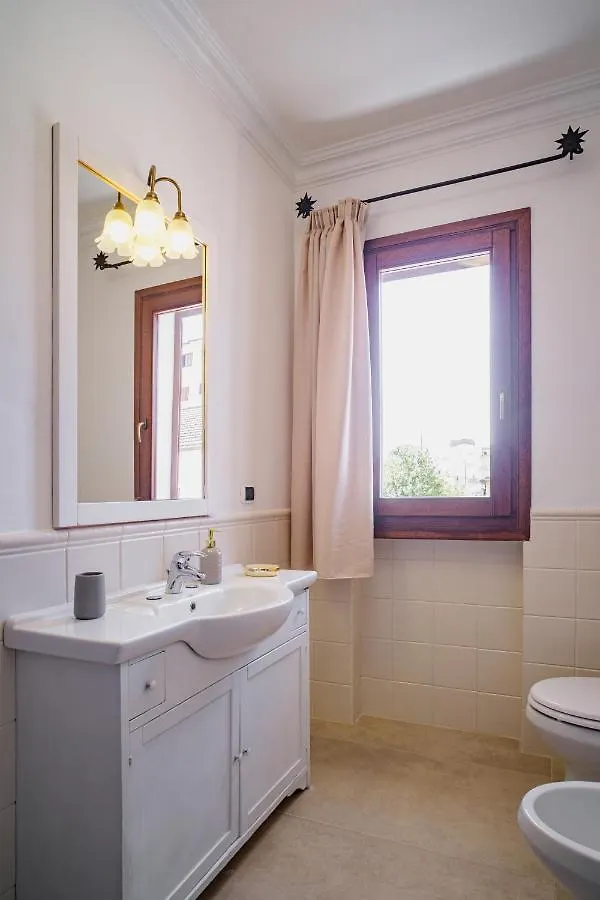 بيت ضيافة فندق As 10 House أولبيا